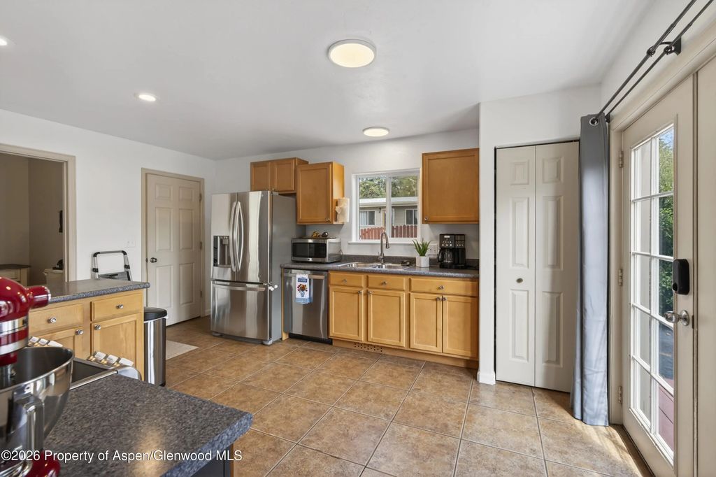 8 of 26 - 542 N 4th Street, Silt, CO