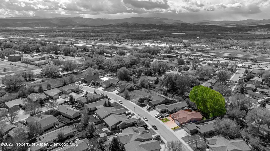 36 of 38 - 353 W Orchard Avenue, Silt, CO