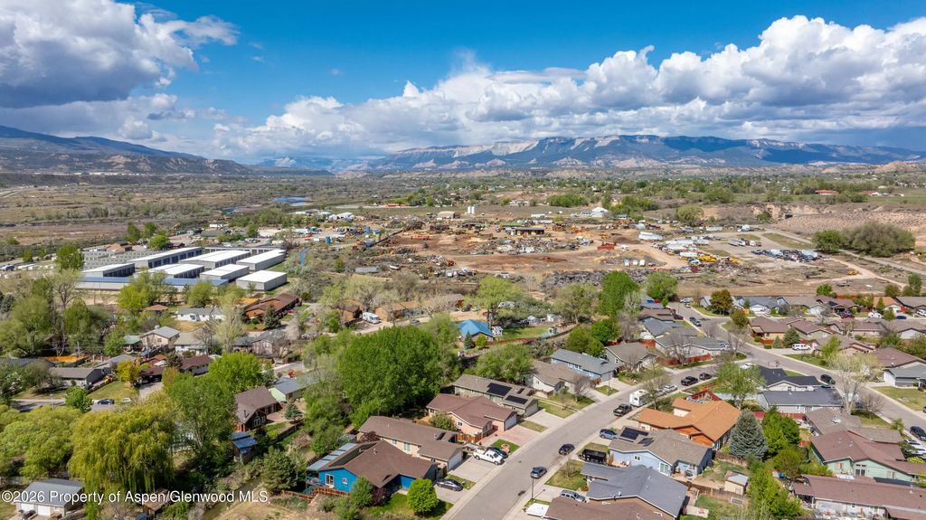 37 of 38 - 353 W Orchard Avenue, Silt, CO