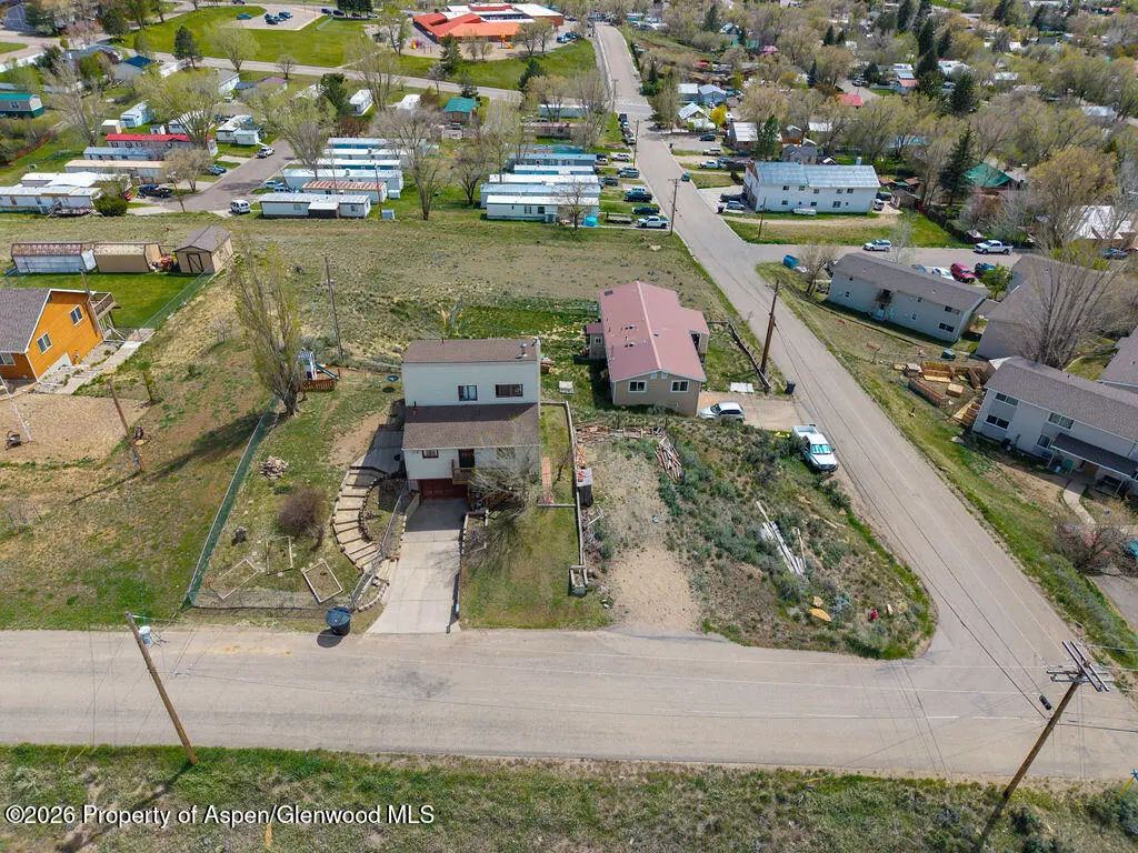 37 of 40 - 808 Fairway Boulevard, Craig, CO
