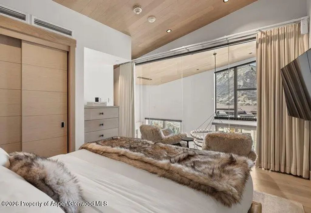 130 Wood Road 654, Snowmass Village
