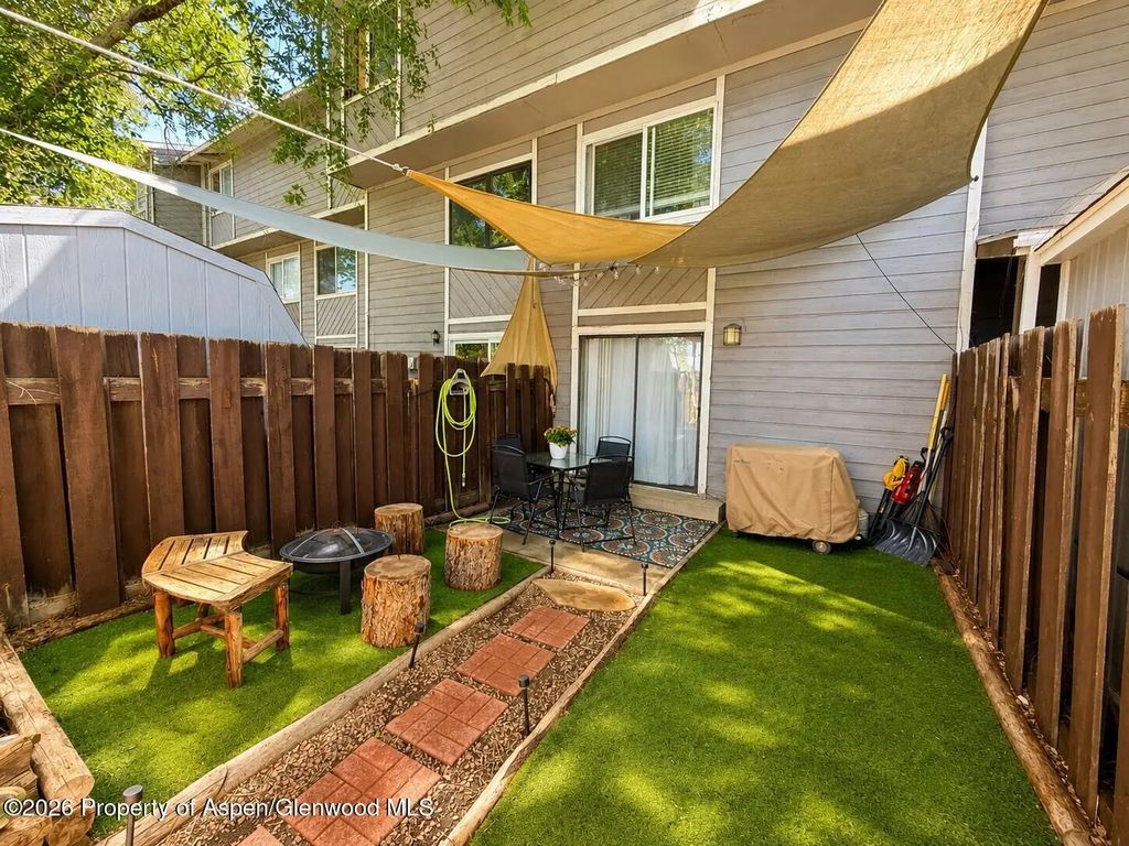 17 of 19 - 1024 E 7th Street, Craig, CO