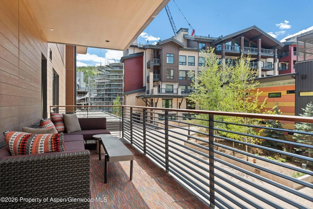 28 of 40 - 77 Wood Road 501 East, Snowmass Village, CO