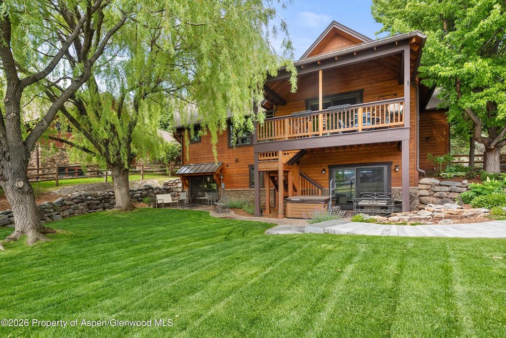 3862 Crystal Bridge Drive, Carbondale