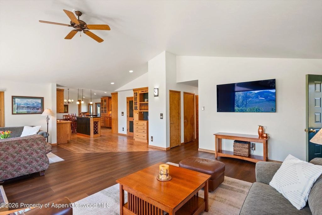 10 of 50 - 2085 County Road 112, Carbondale, CO