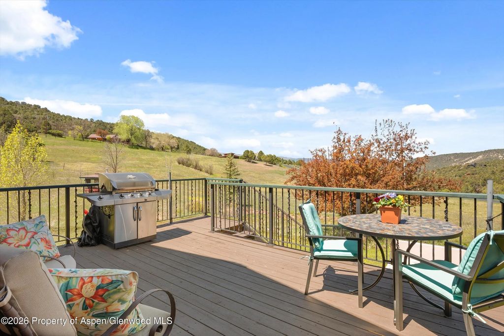 30 of 50 - 2085 County Road 112, Carbondale, CO