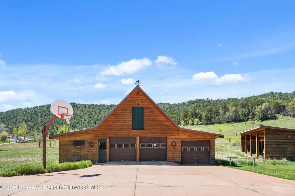 33 of 50 - 2085 County Road 112, Carbondale, CO