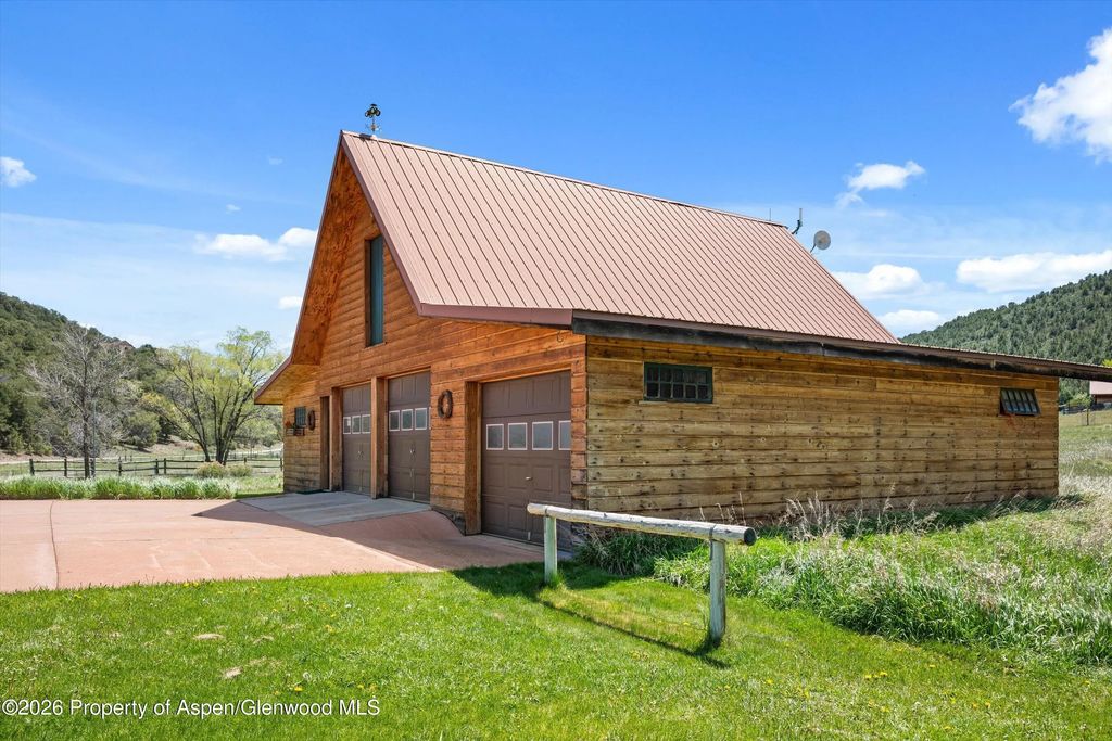 34 of 50 - 2085 County Road 112, Carbondale, CO