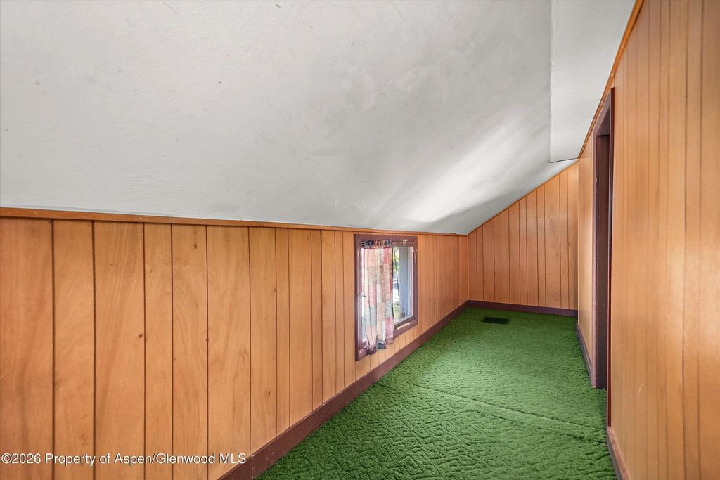 17 of 31 - 1011 Pitkin Avenue, Glenwood Springs, CO