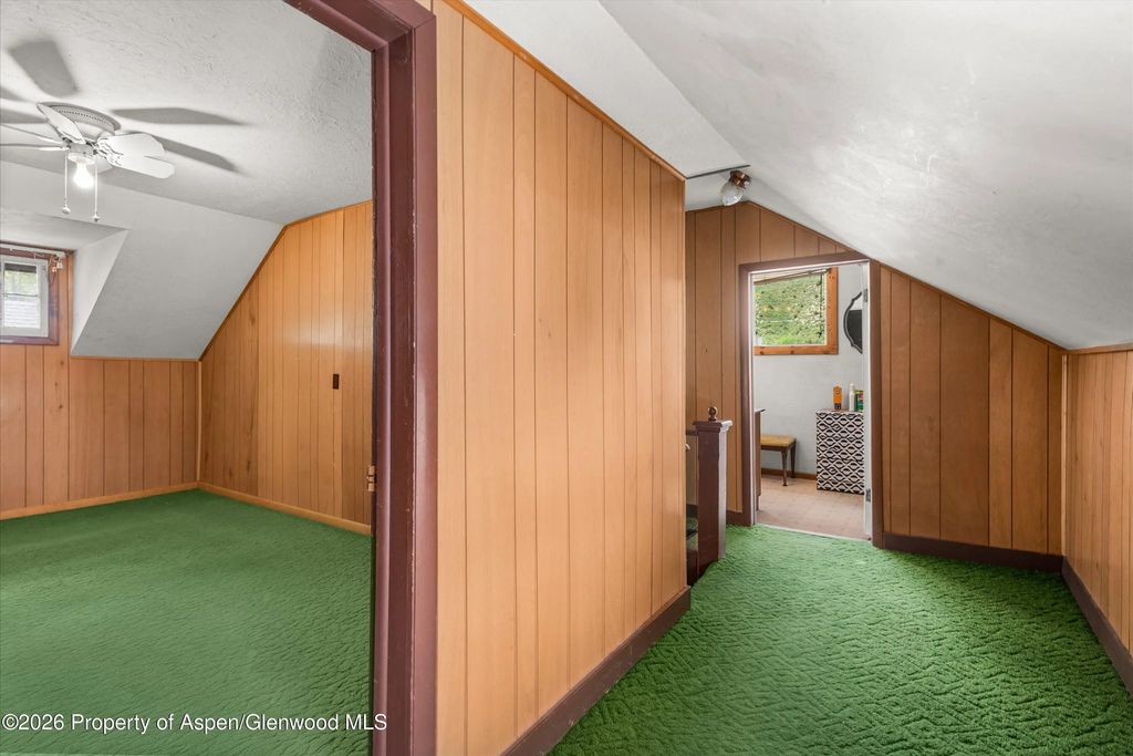 18 of 31 - 1011 Pitkin Avenue, Glenwood Springs, CO
