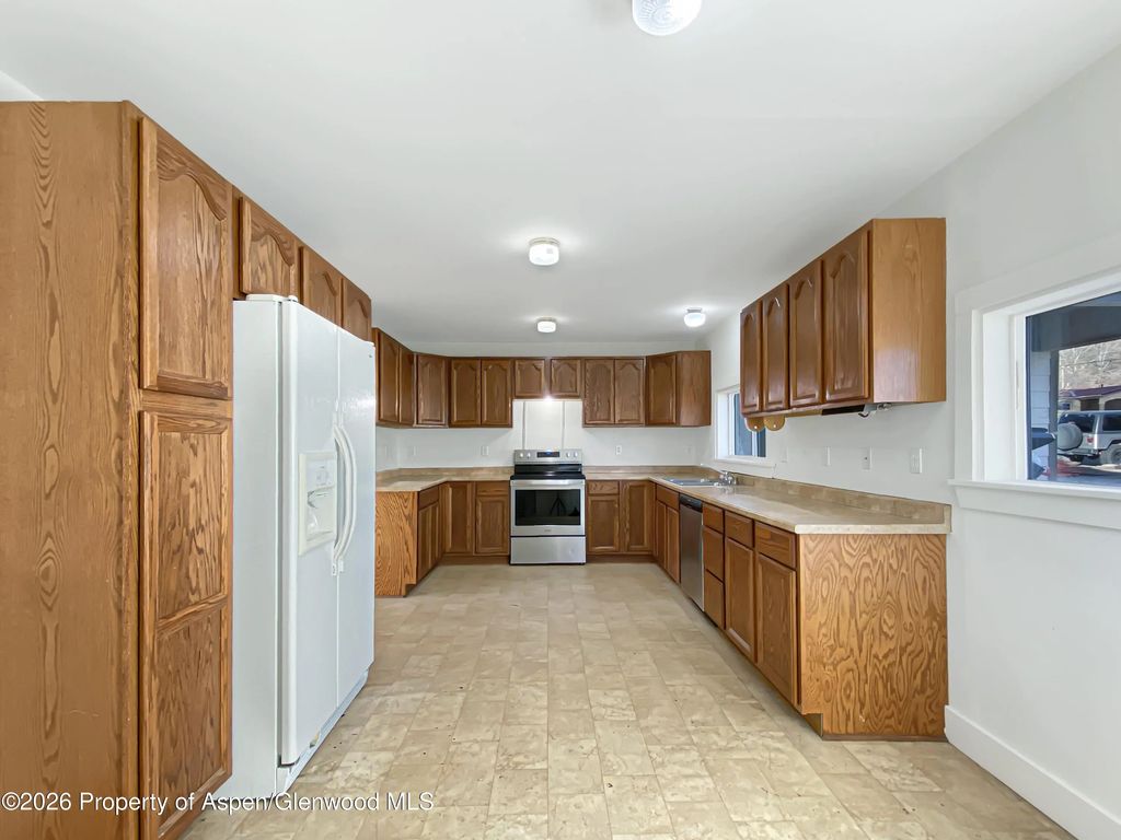10 of 22 - 1085 Main Street, Meeker, CO