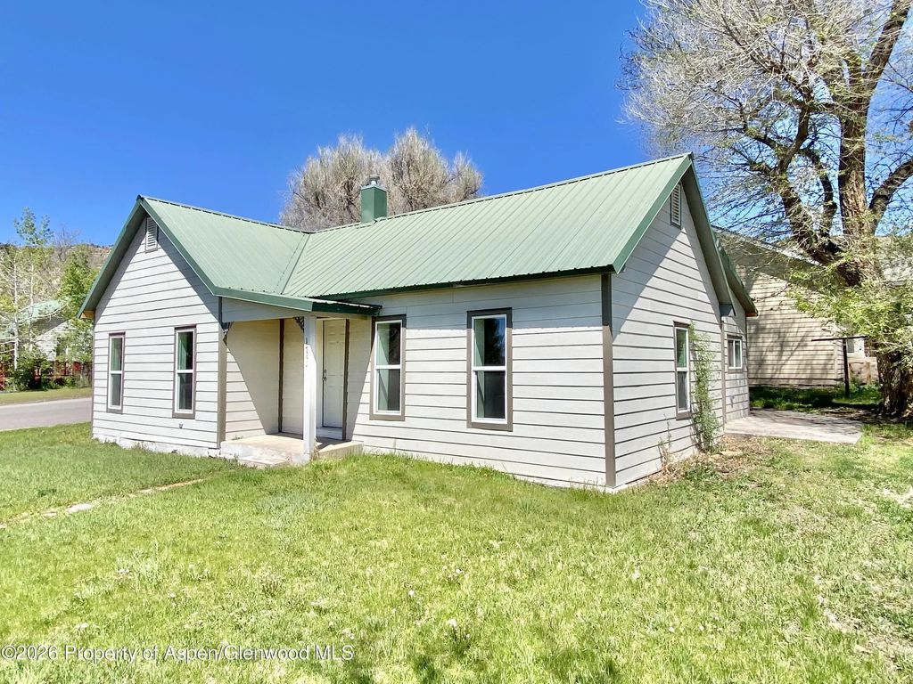 19 of 22 - 1085 Main Street, Meeker, CO