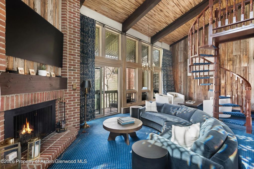 70 Gallun Lane 305, Snowmass Village