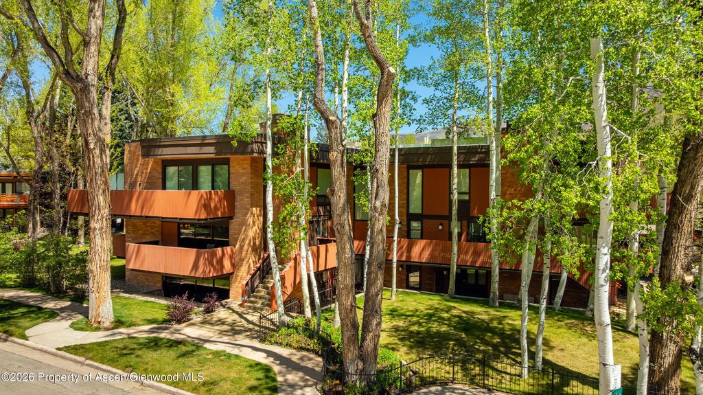 22 of 43 - 400 W Hopkins Avenue 5, Aspen, CO