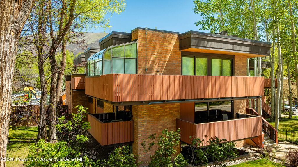 25 of 43 - 400 W Hopkins Avenue 5, Aspen, CO