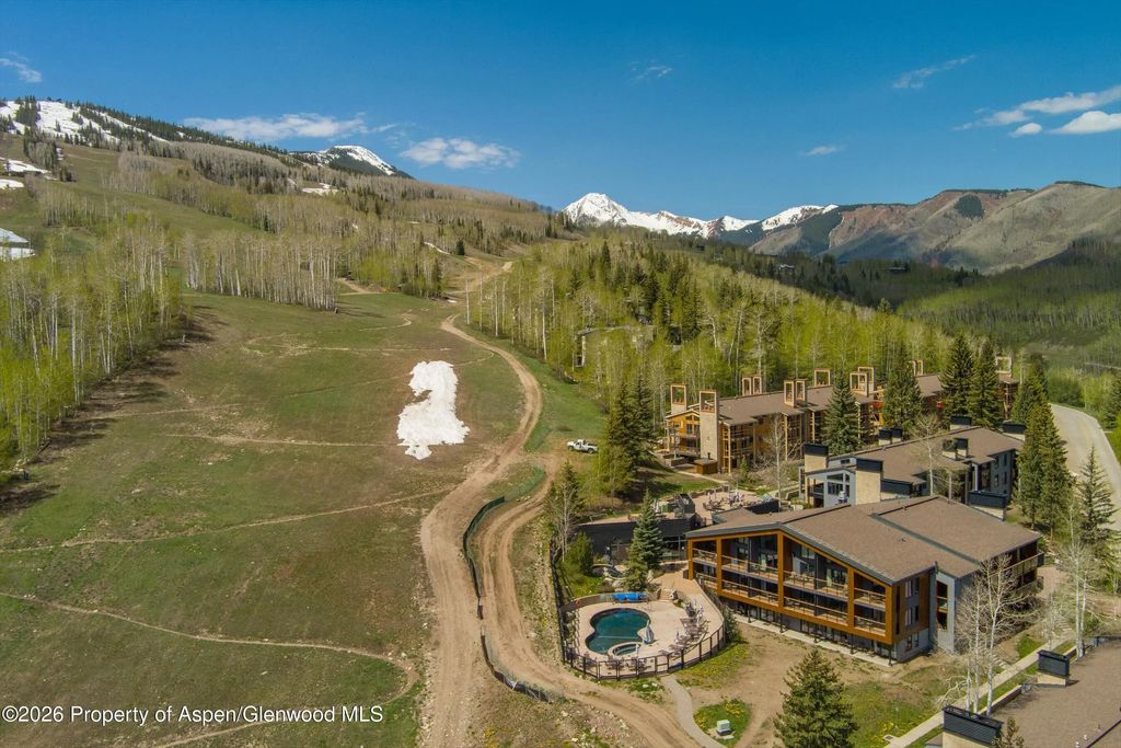 17 of 22 - 690 Carriage Way B3g, Snowmass Village, CO