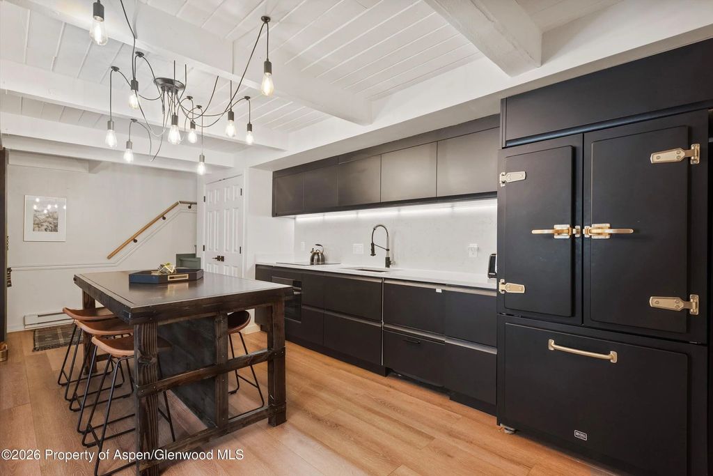 9 of 22 - 690 Carriage Way B3g, Snowmass Village, CO
