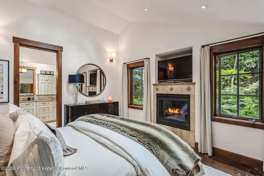 40 of 87 - 1354 Sierra Vista Drive, Aspen, CO