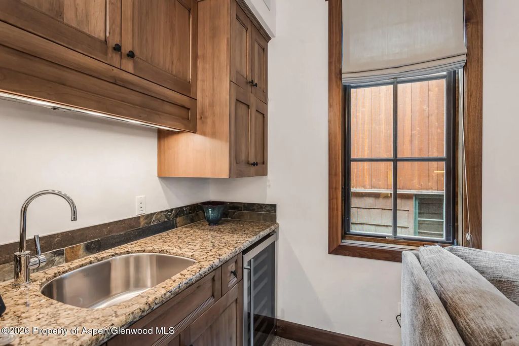 56 of 87 - 1354 Sierra Vista Drive, Aspen, CO
