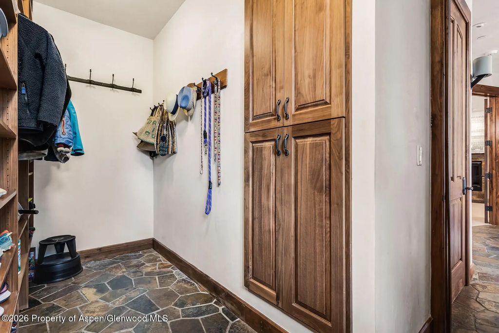 58 of 87 - 1354 Sierra Vista Drive, Aspen, CO