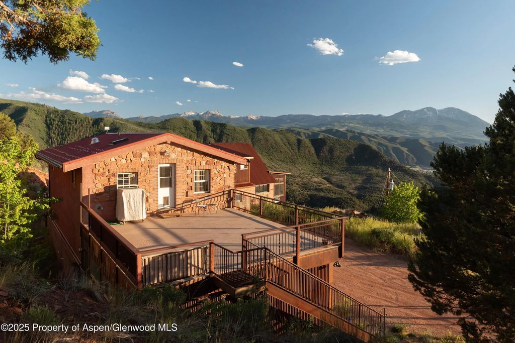 2800 Cedar Drive, Basalt