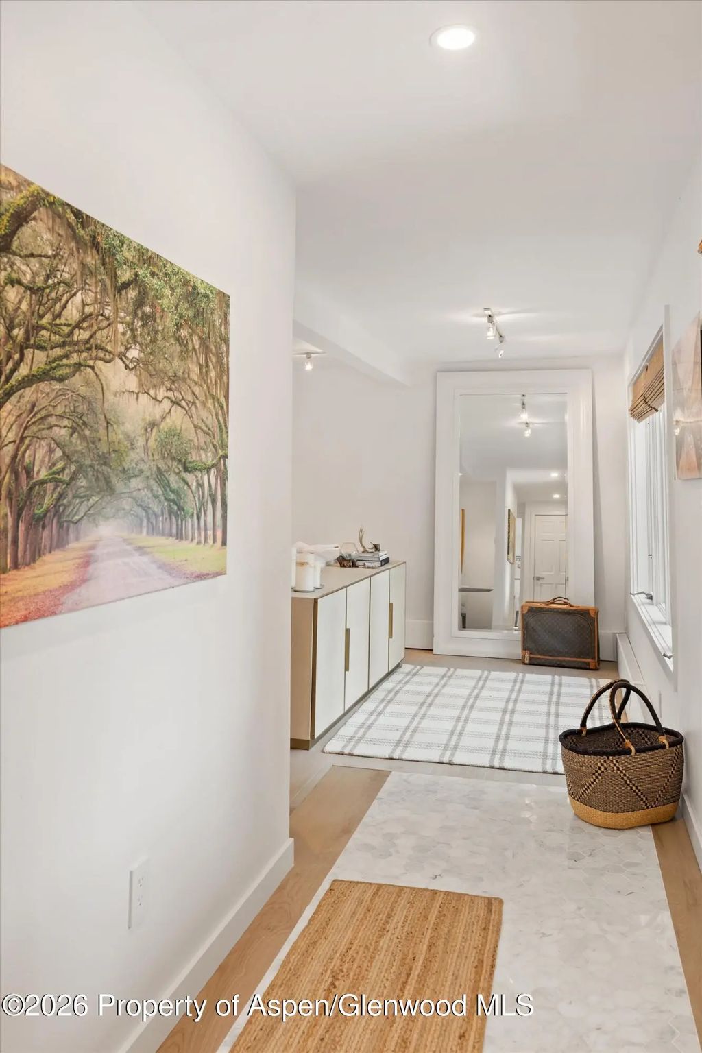 21 of 30 - 960 E Durant Avenue 6, Aspen, CO