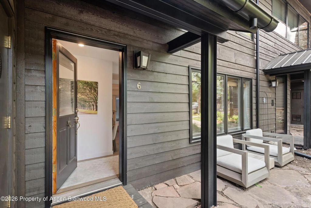 5 of 30 - 960 E Durant Avenue 6, Aspen, CO