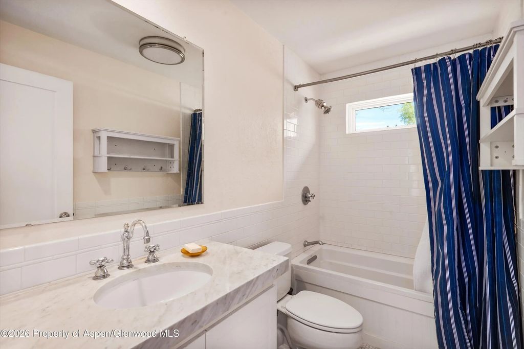33 of 43 - 254 Willow Lane, Carbondale, CO