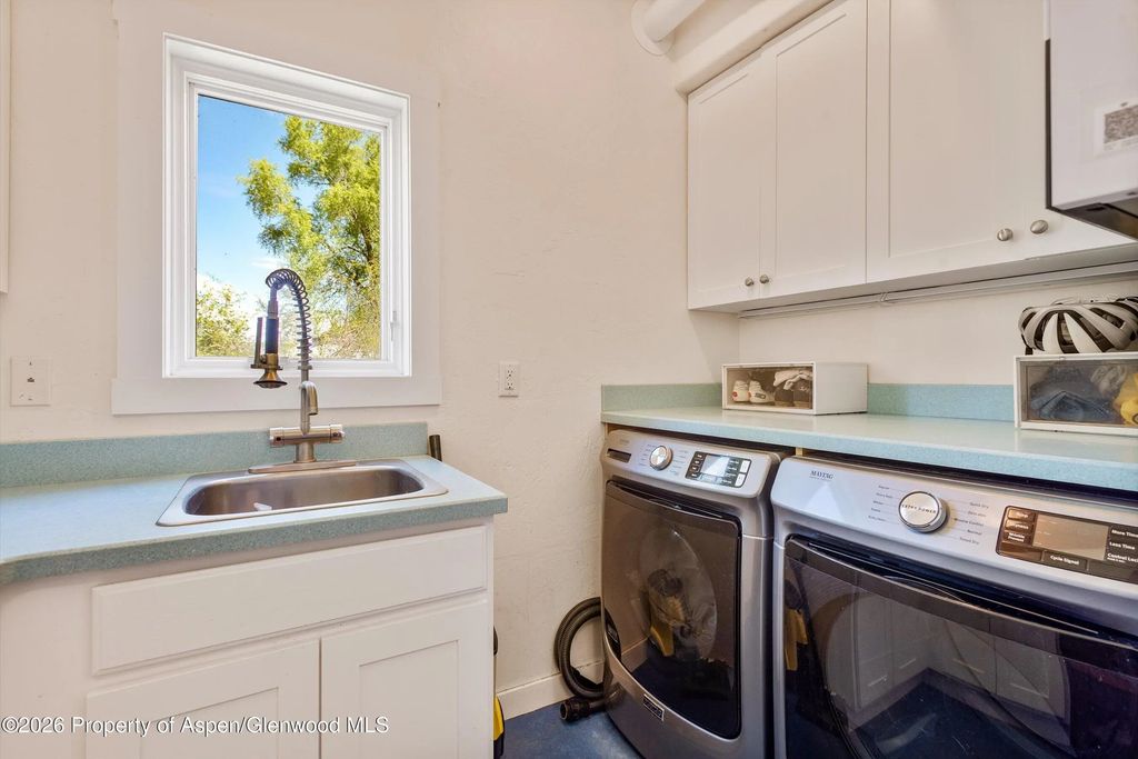 36 of 43 - 254 Willow Lane, Carbondale, CO