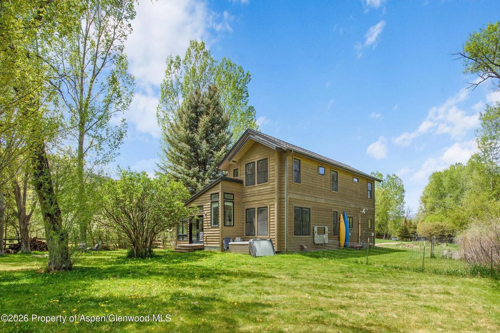 4 of 43 - 254 Willow Lane, Carbondale, CO