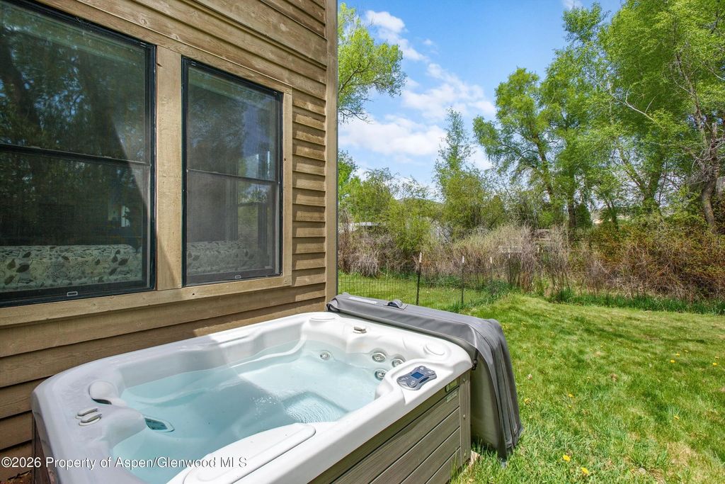 40 of 43 - 254 Willow Lane, Carbondale, CO