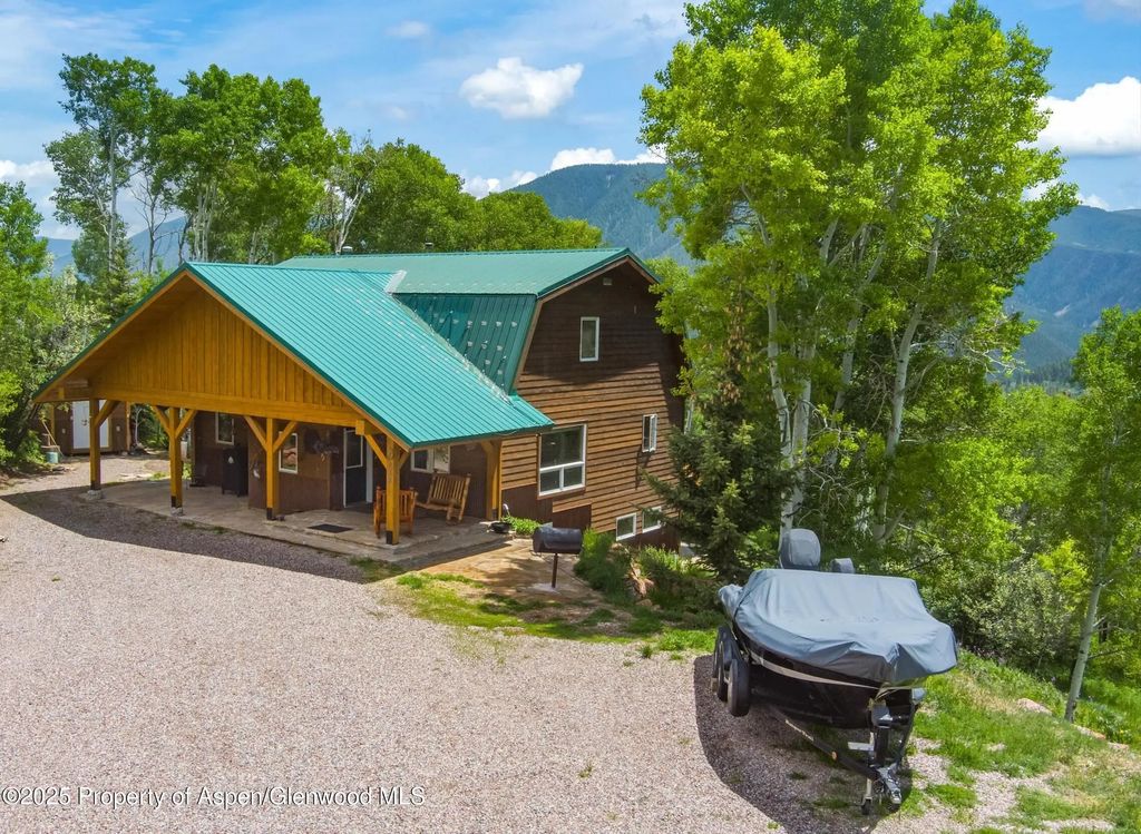 238 Hawk Lane, Basalt