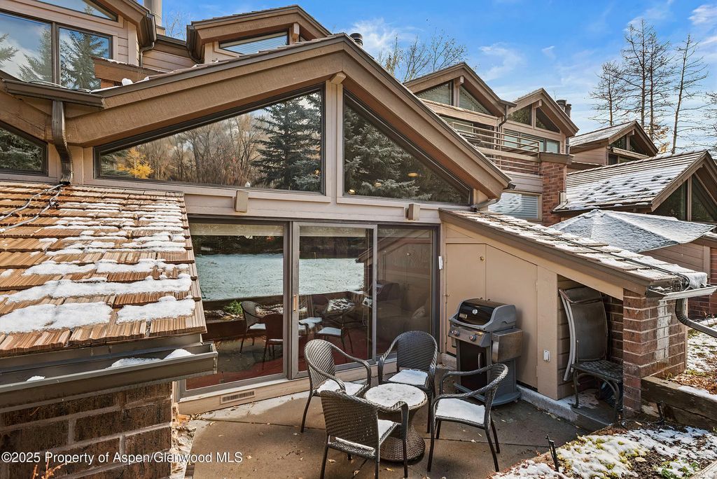 6 of 19 - 625 S West End Street Unit 12, Aspen, CO