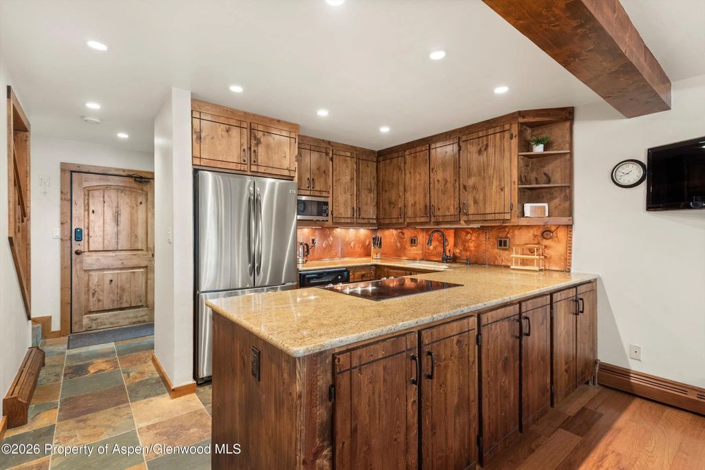 12 of 24 - 926 Waters Avenue 203, Aspen, CO