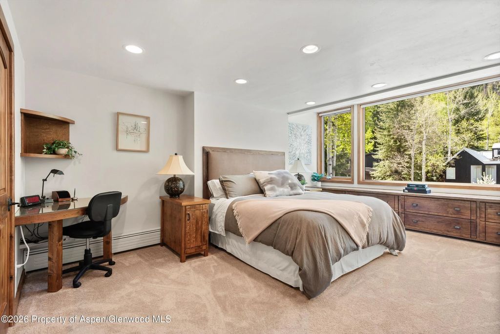 14 of 24 - 926 Waters Avenue 203, Aspen, CO