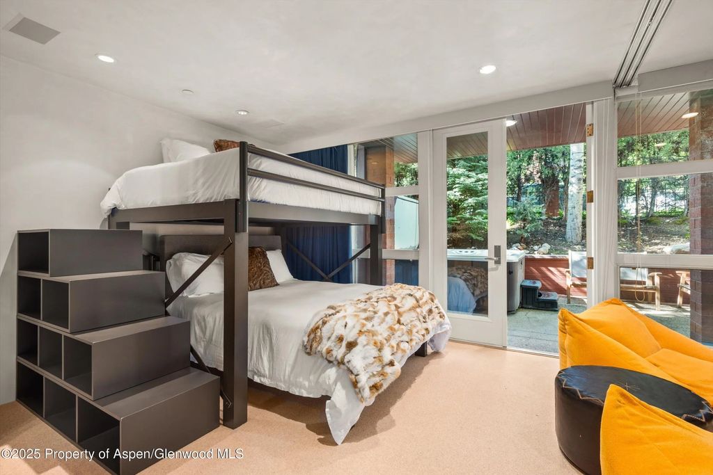 32 of 46 - 706 E Hyman Avenue, Aspen, CO