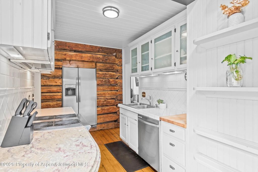 10 of 33 - 735 W Bleeker Street, Aspen, CO