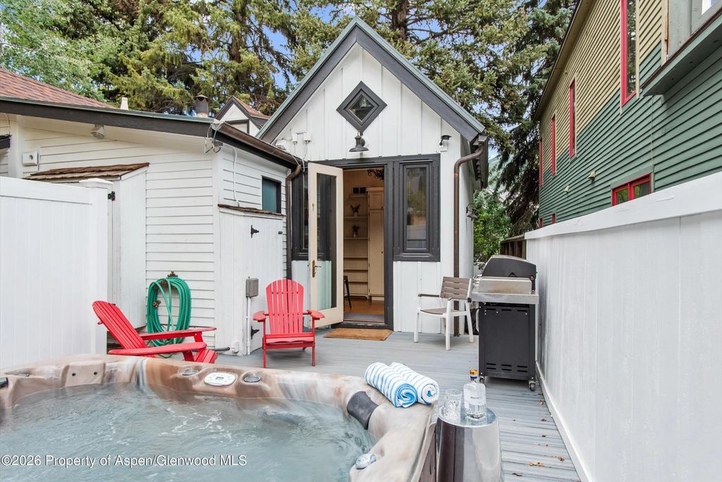 27 of 33 - 735 W Bleeker Street, Aspen, CO