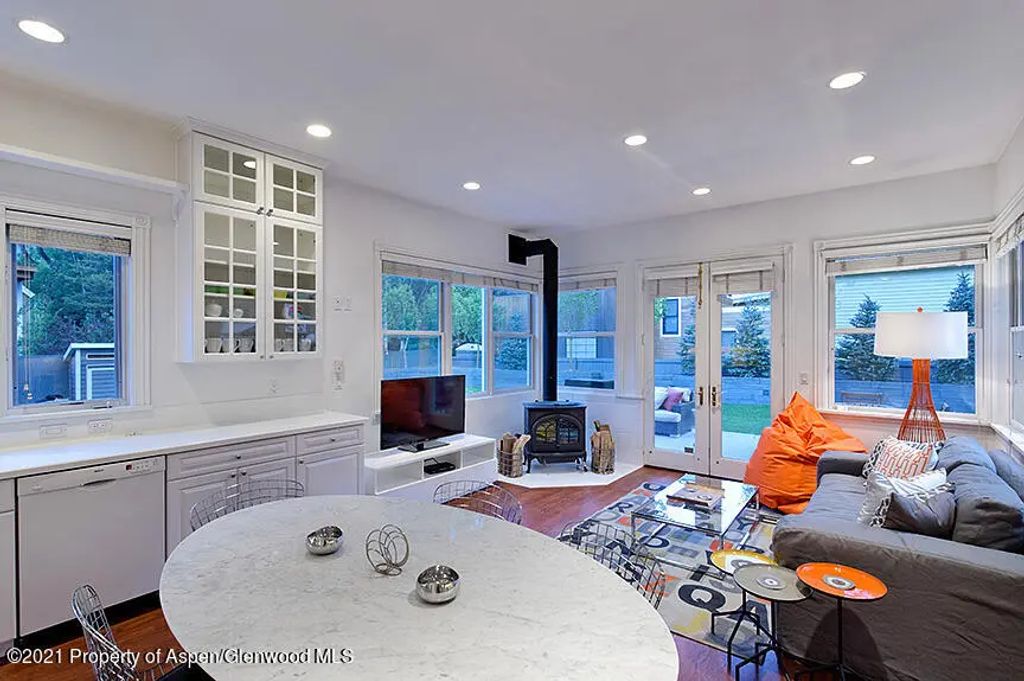 13 of 25 - 334 W Hallam Street, Aspen, CO
