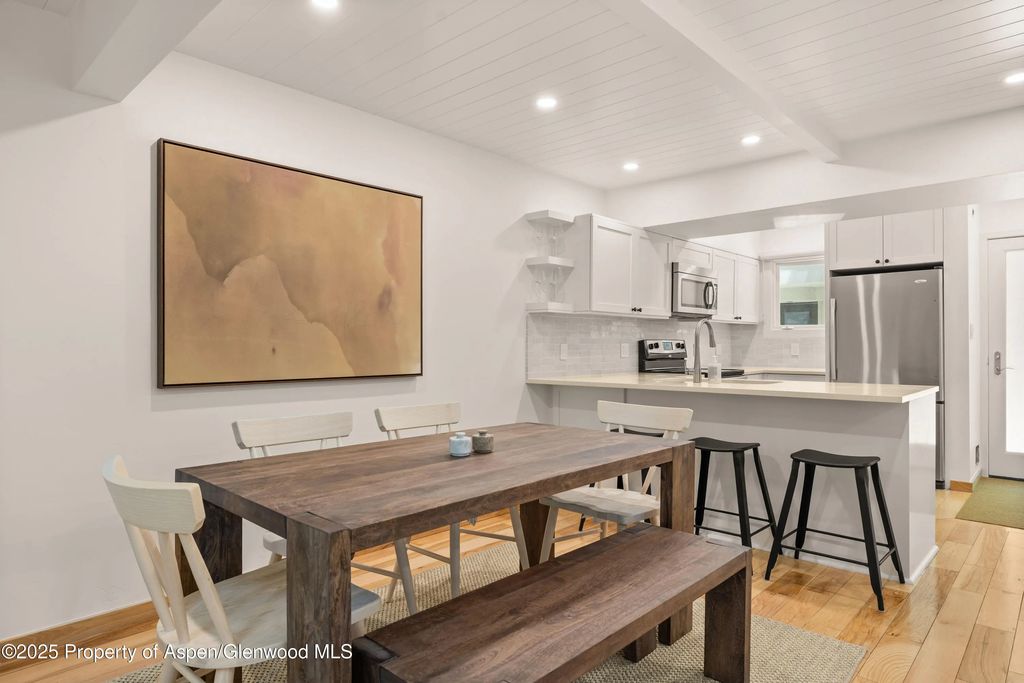 5 of 26 - 814 W Bleeker Street B2, Aspen, CO