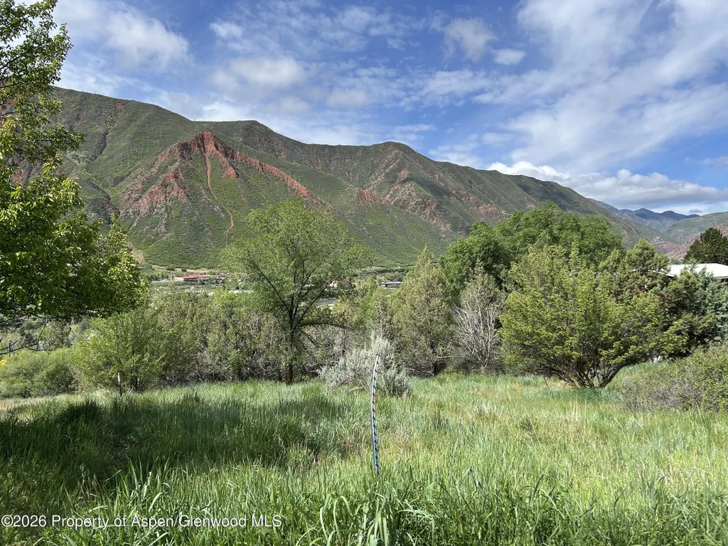4 of 19 - 850 Greenway Drive, Glenwood Springs, CO
