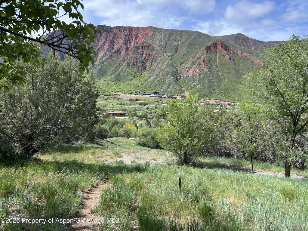 6 of 19 - 850 Greenway Drive, Glenwood Springs, CO