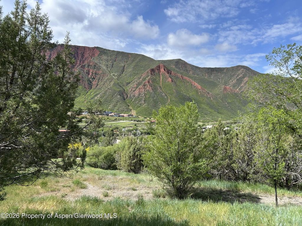 7 of 19 - 850 Greenway Drive, Glenwood Springs, CO