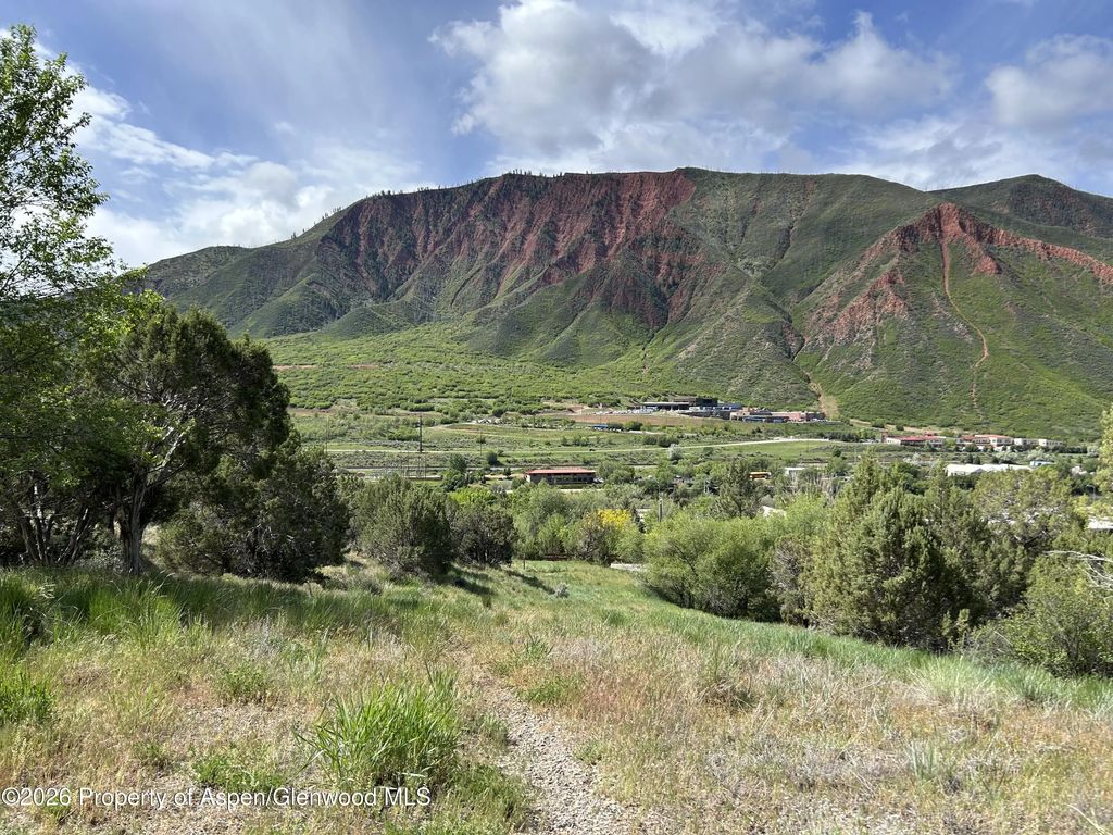9 of 19 - 850 Greenway Drive, Glenwood Springs, CO