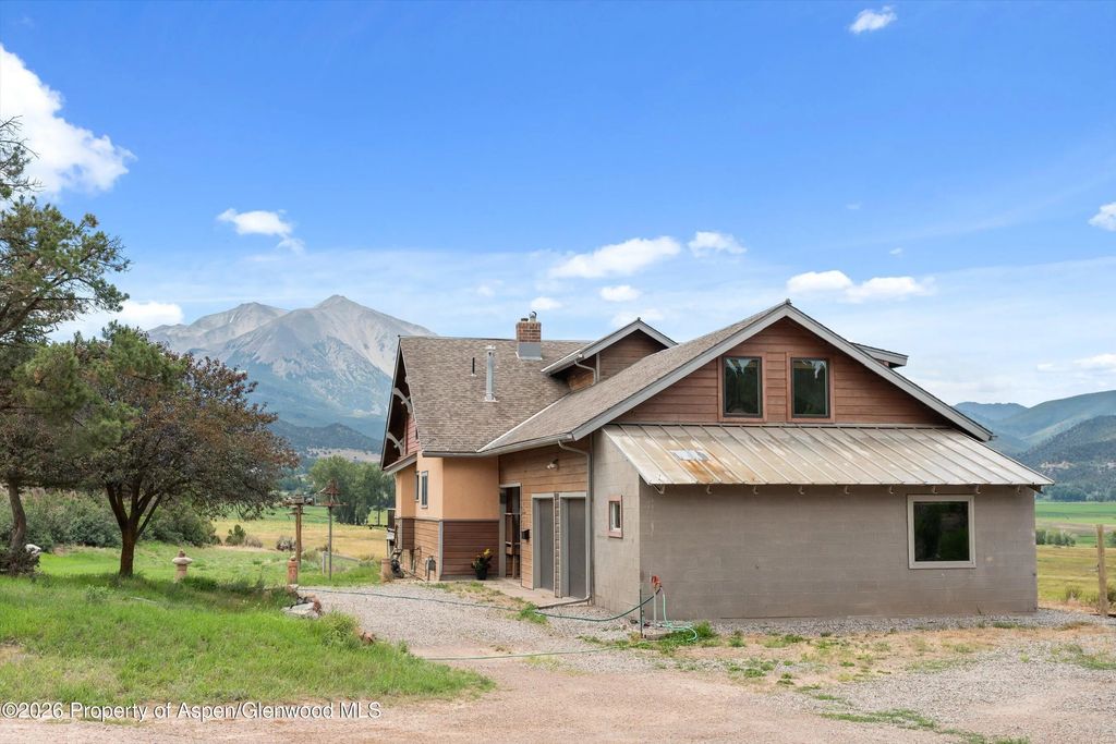 15 of 56 - 51 County Road 165, Carbondale, CO