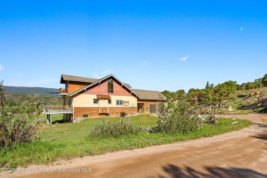 55 of 56 - 51 County Road 165, Carbondale, CO