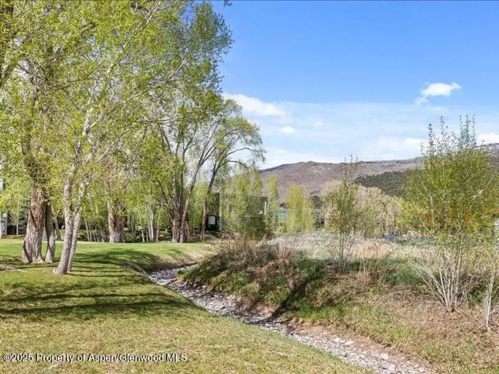 24 of 25 - 102 Evans Road #107, Basalt, CO