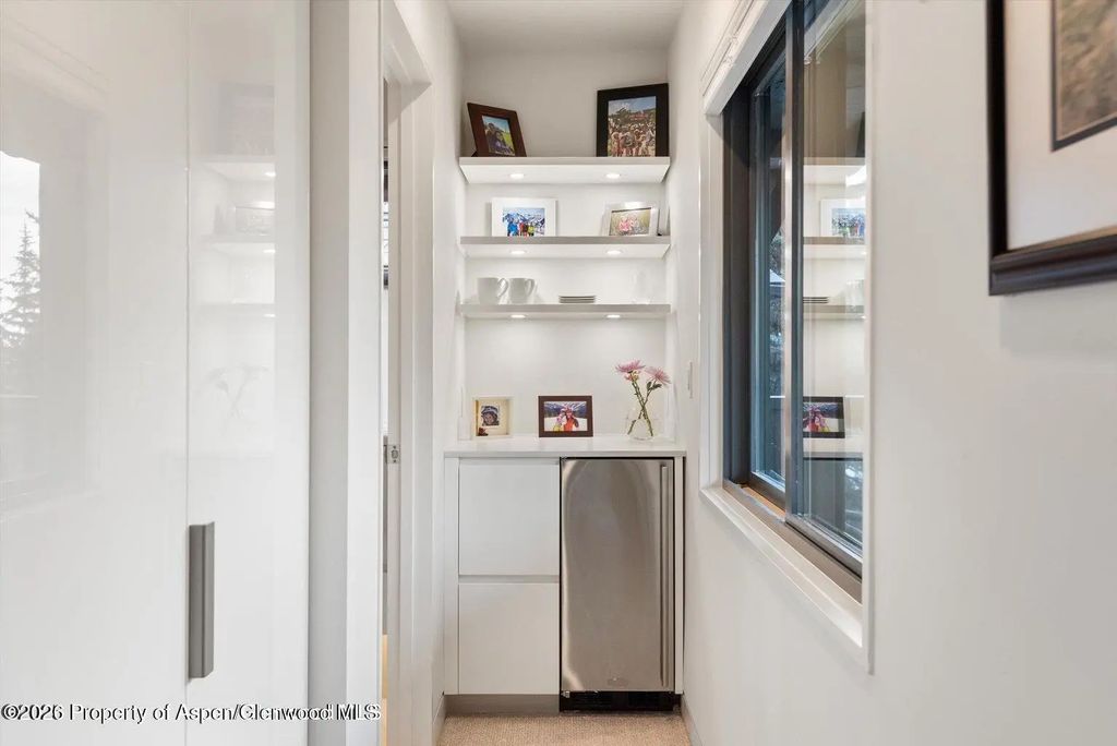 15 of 30 - 650 S Monarch Street 7, Aspen, CO