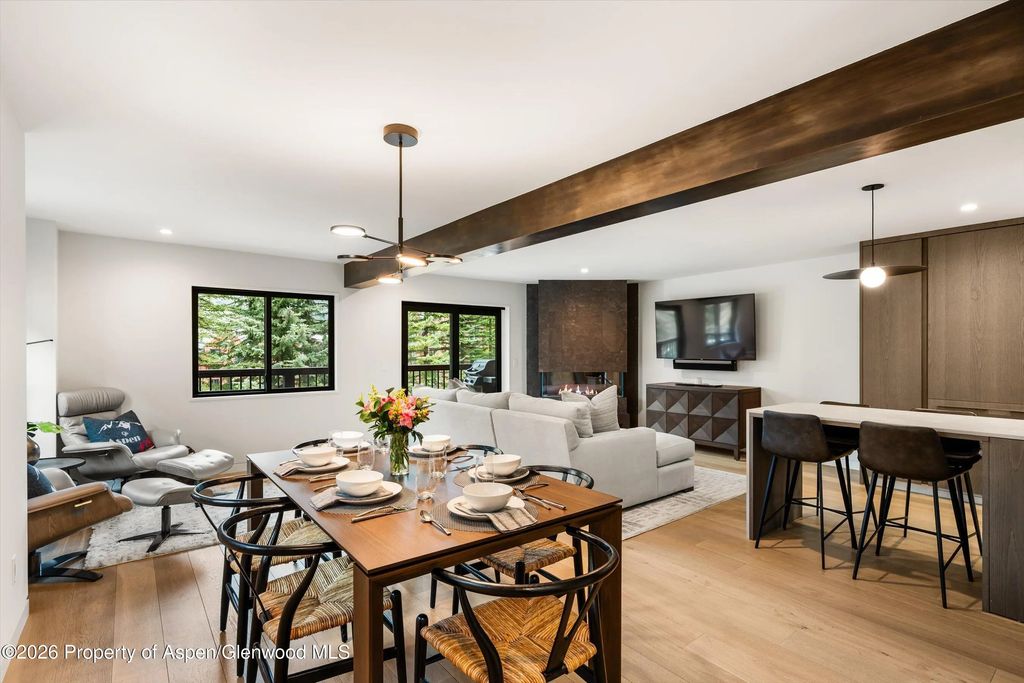 4 of 30 - 650 S Monarch Street 7, Aspen, CO