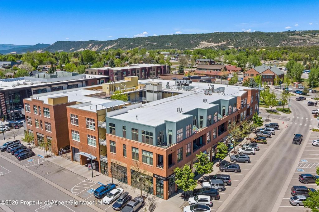 17 of 18 - 231 Robinson Street 312, Basalt, CO